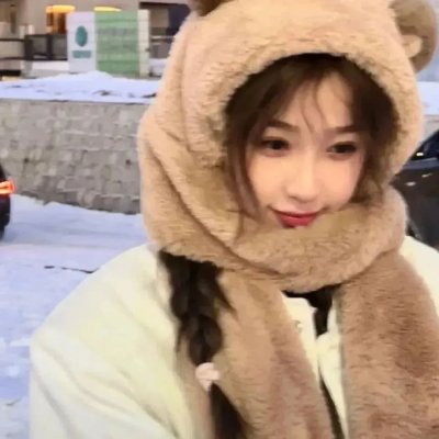 迷雾中的她
